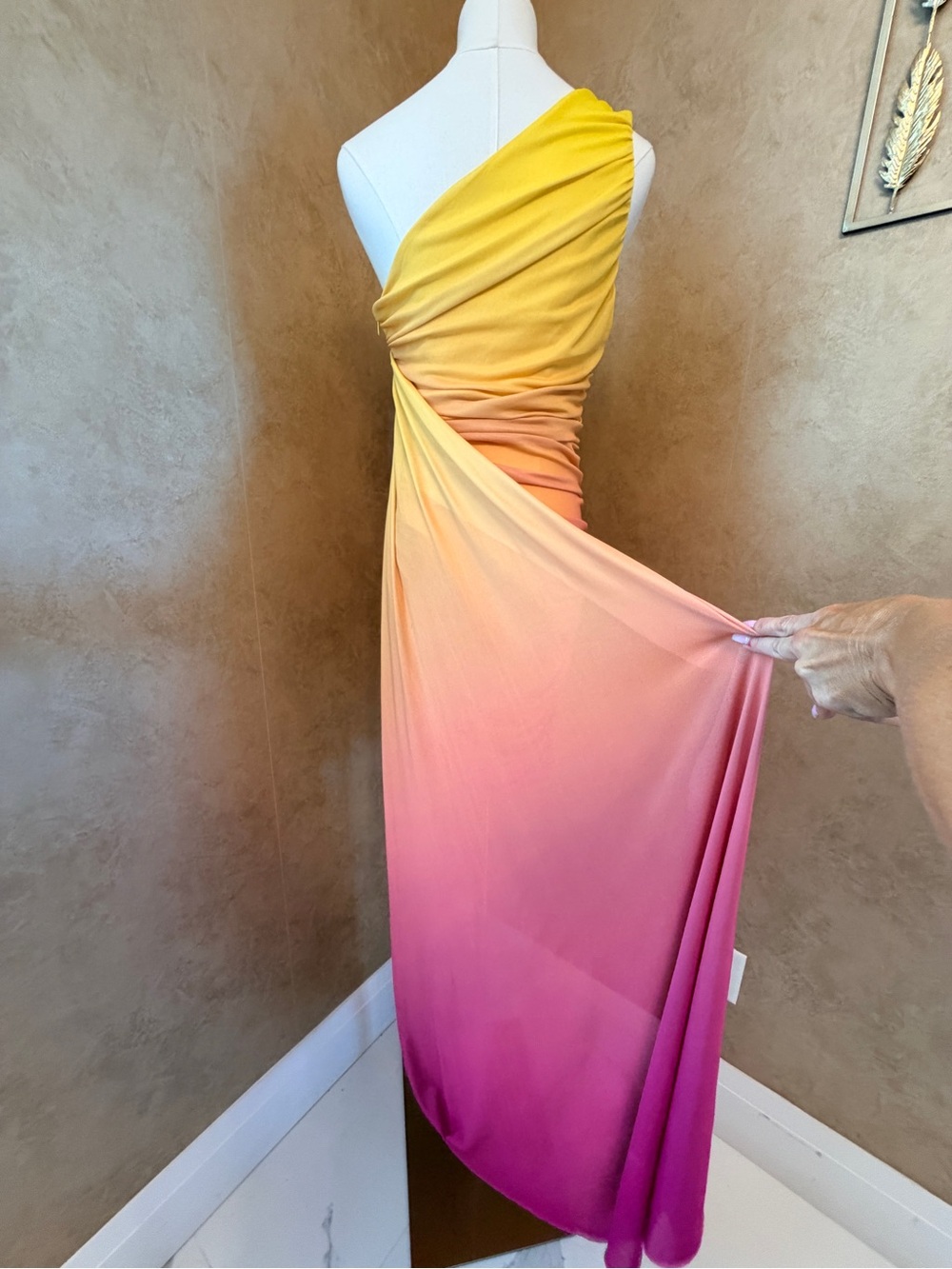SHEIN Yellow to Pink Ombre One-Shoulder Ruched Mini Dress - Picture 4 of 7